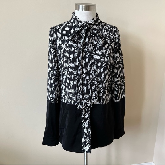 Derek Lam patterned blouse 13785 - Picture 3 of 12